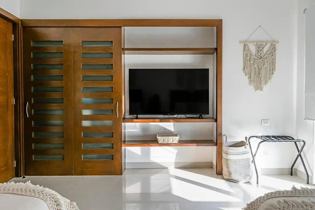 Apartment Private Pool & Jacuzzi, By The Ocean, 2 Bdr Apt Playa del Carmen