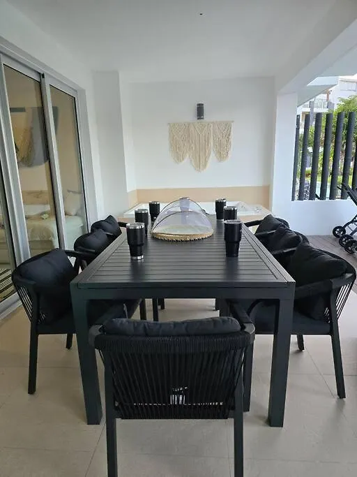Private Pool & Jacuzzi, By The Ocean, 2 Bdr Apt Playa del Carmen