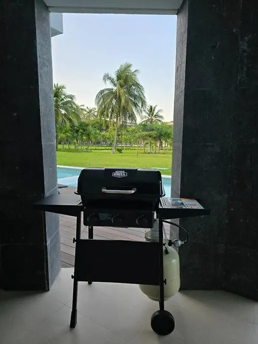 Apartment Private Pool & Jacuzzi, By The Ocean, 2 Bdr Apt Playa del Carmen Mexico