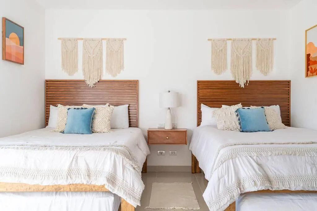 Private Pool & Jacuzzi, By The Ocean, 2 Bdr Apt Playa del Carmen Apartment